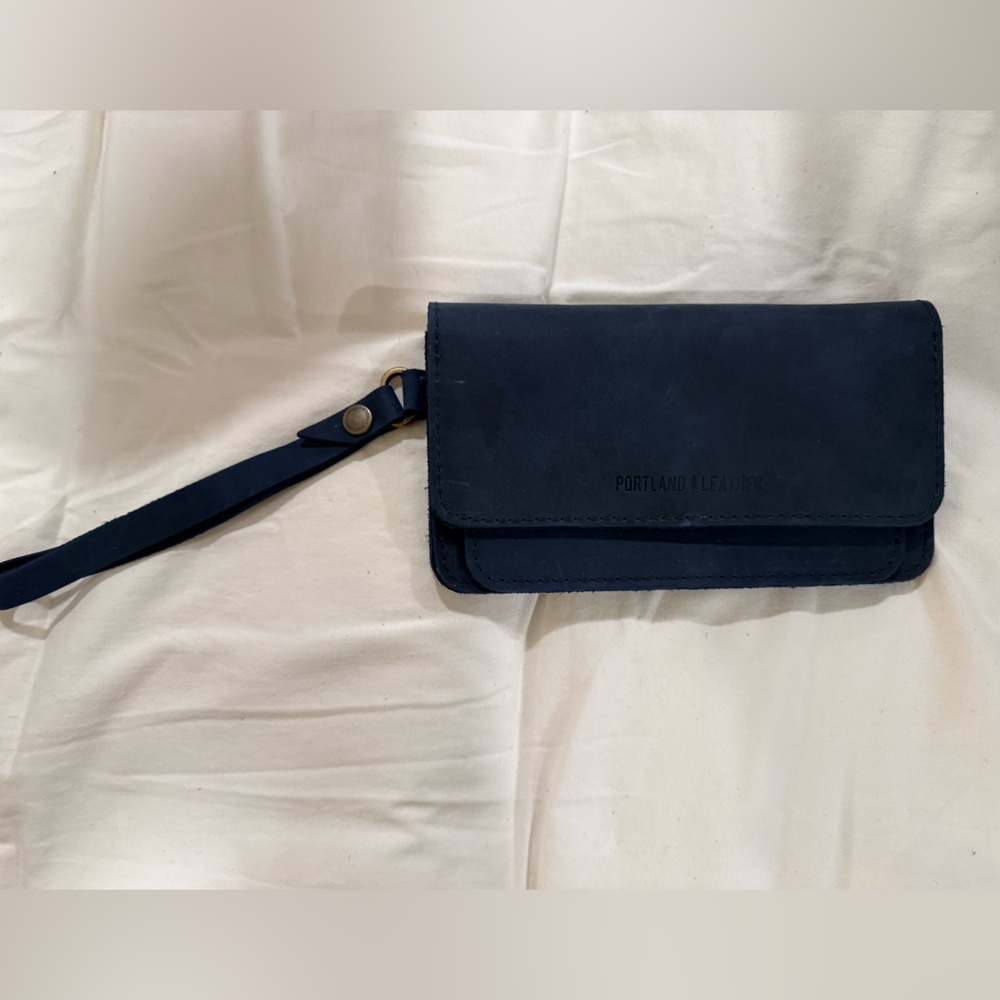 Portland leather deep water Navy Leather Wristlet